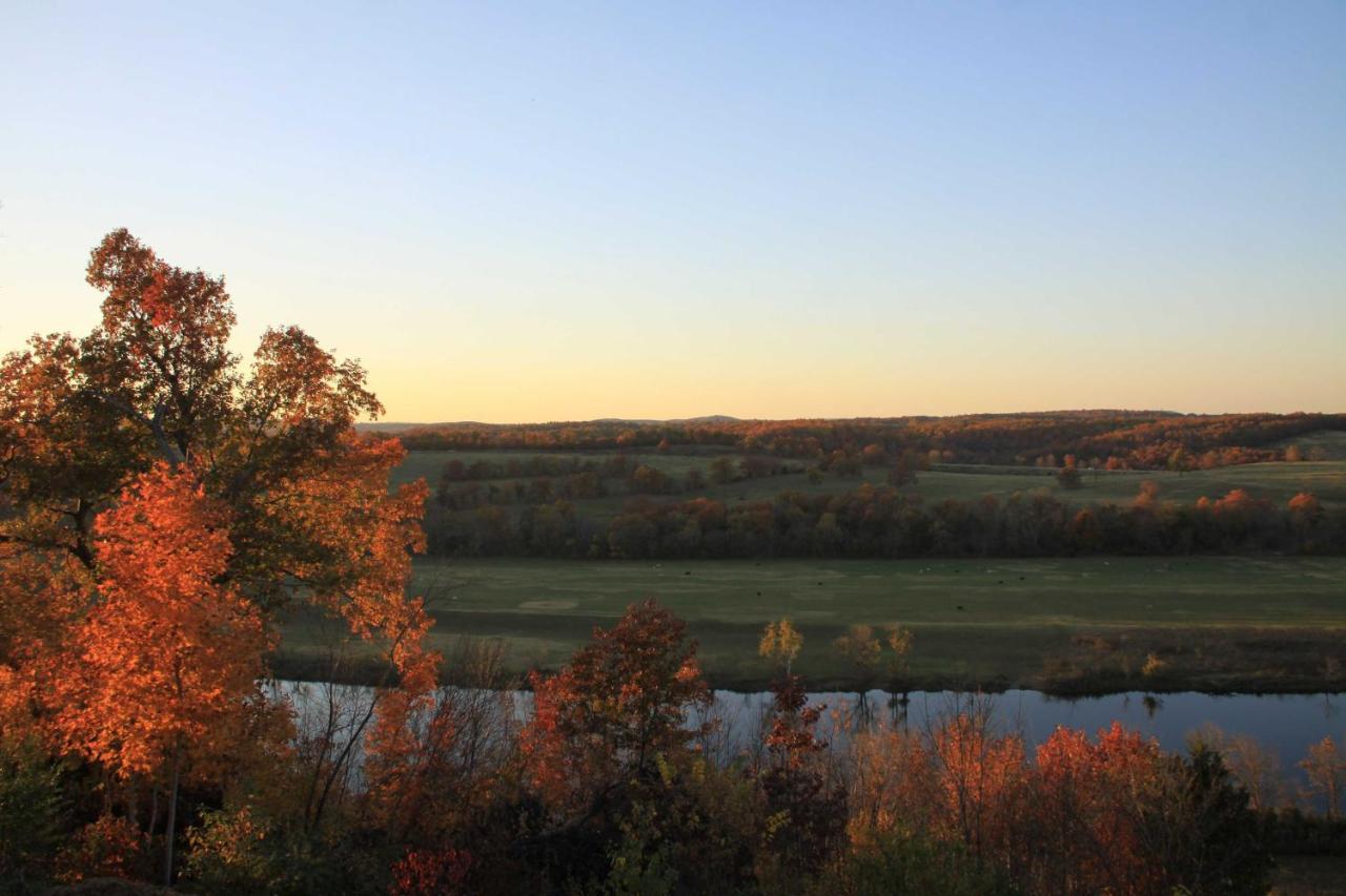 Riverfront Arkansas Retreat Near Fishing And Hiking! Gassville المظهر الخارجي الصورة